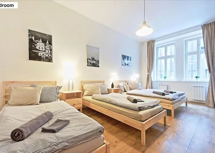 Prague Style Condo 60M2 - 9 Min Walk Wenceslas Sq